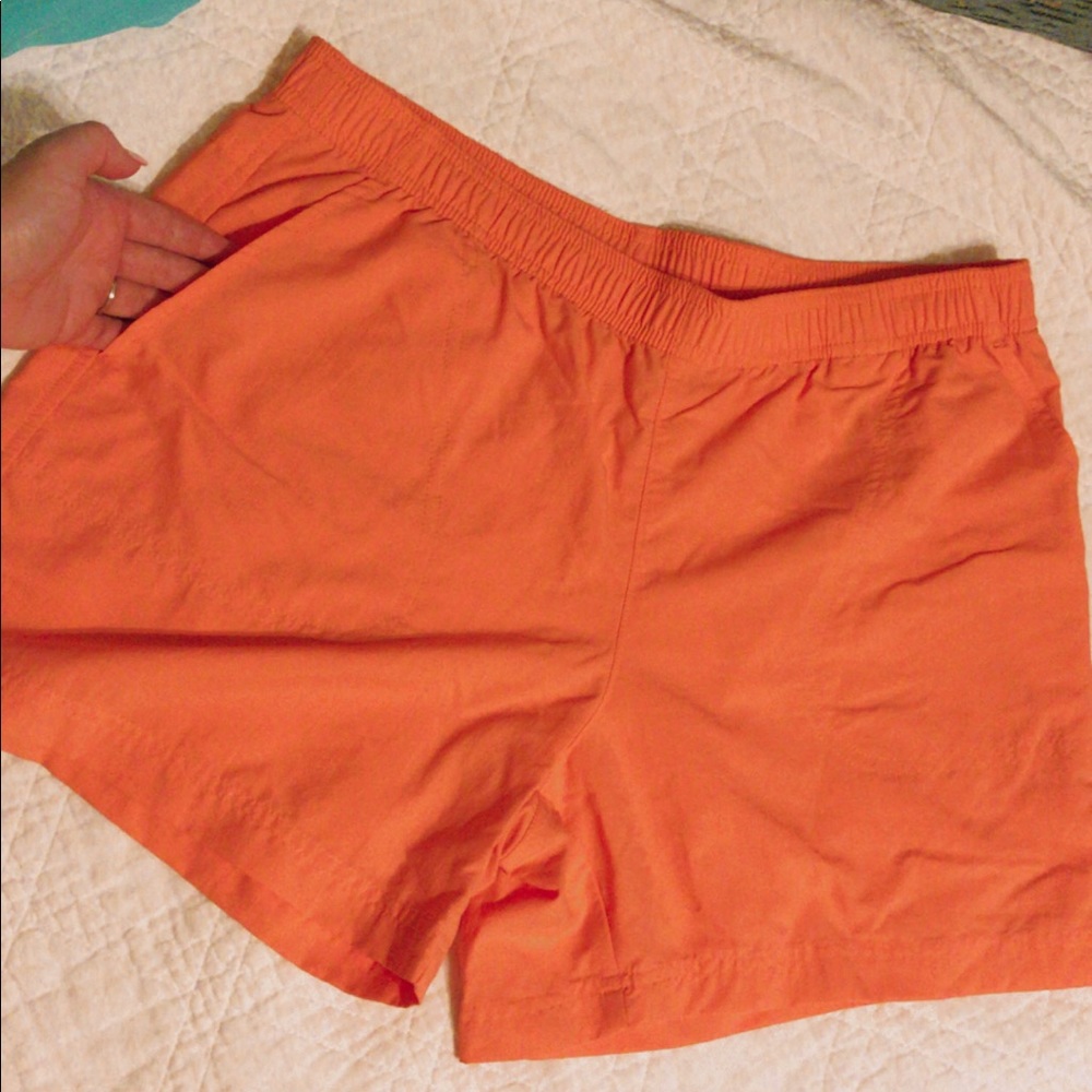 Columbia shorts (4 pair) LIKE NEW - Picture 3 of 4